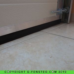 Секционни гаражни и индустриални врати